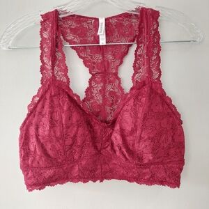 Zenana Outfitters Bralette XL Wine Red lace stretchy racer back removable pads